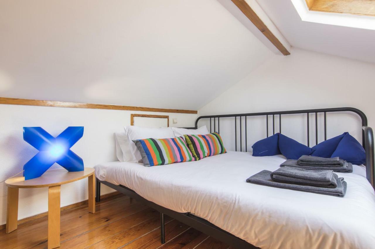The Castle Life In 3Bdr Apartament Lisbon Bagian luar foto